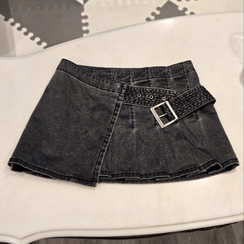 Parasuco Denim Cult Pleated Metal Buckle Wrap Mini Skirt